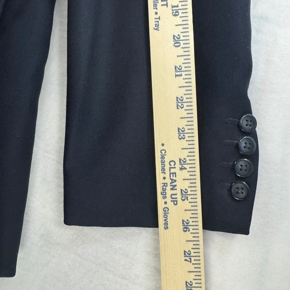 L.L.Bean Navy Blue Sport Coat Blazer Men's 46R 2 Button Classic Fit Dress Jacket